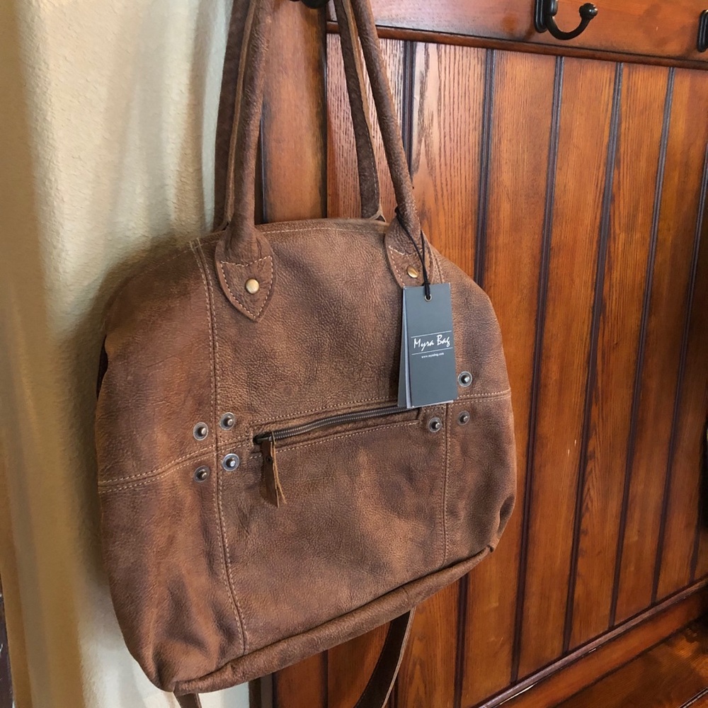 NWT Myra shoulder bag cognac